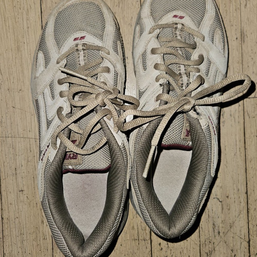 Ryka Women's Country Walker Size 8.5 M